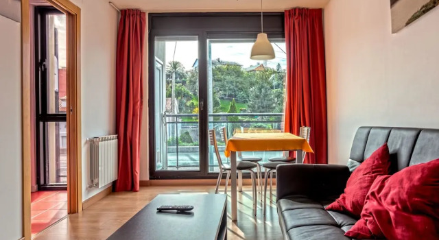 Апартаменты c 1 комнатой с балконом Apartamentos Bahía de Boó