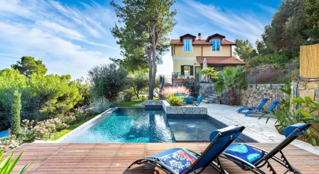 Вилла VILLA NEL BLU 8, Emma Villas