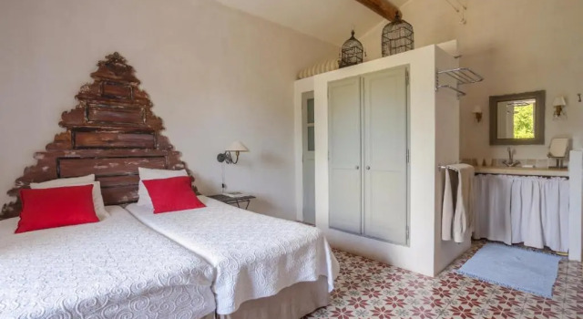 Villa Les Beaumettes Not Far From Gordes