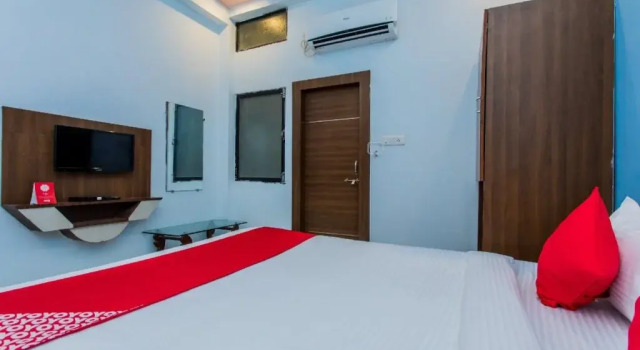 Hotel Manorama Palace By OYO Rooms