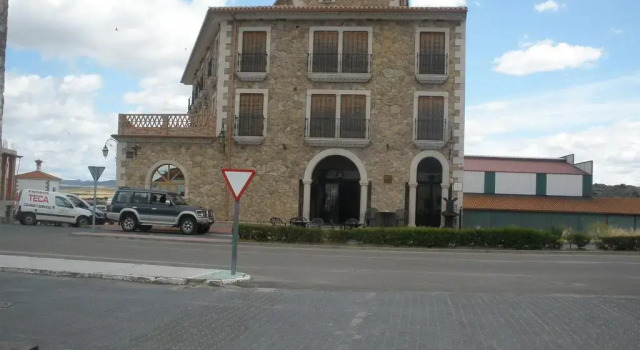 Complejo Peñafiel, Book Hotel Hotels in Extremadura with a Pool, Swimming Pool