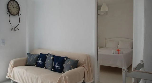 Villa Kampos, Prenota Villa Ambelas Paro