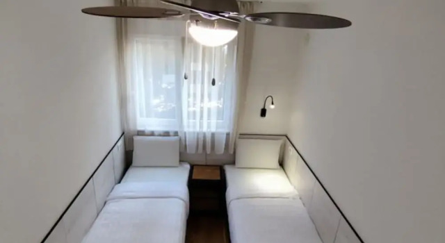 Апартаменты c 1 комнатой с балконом Comfort Apartments Igalo 60m from the Sea
