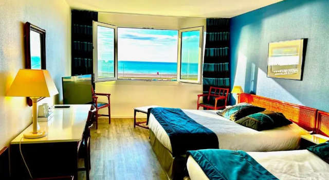 Семейный номер Standard с видом на море Hotel de lEurope