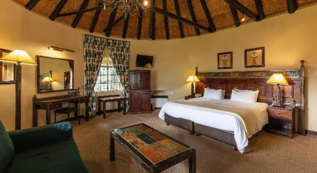 Двухместный номер Standard с балконом Cathedral Peak Hotel