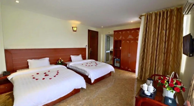 Трёхместный номер Standard с видом на город Sen Trang Hotel