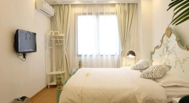 Brother Commercial Hotel