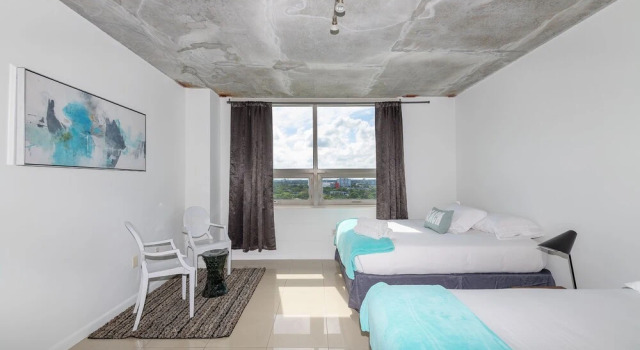 Miami World Rental - Midtown 1106