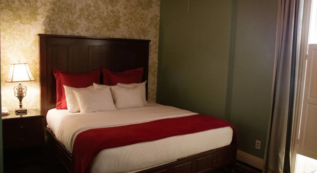 Номер Premium The Crescent Hotel and Spa
