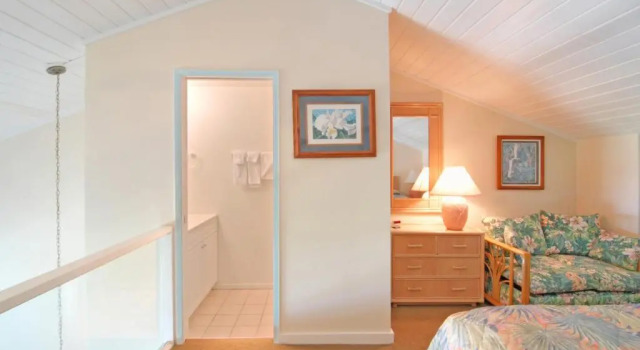 Апартаменты Napili Sunset Beach Front Resort