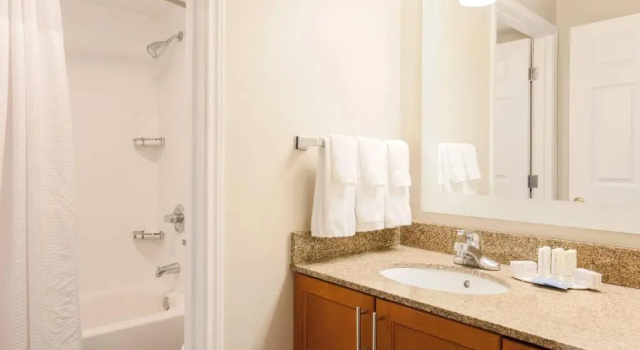 Двухместный люкс с 2 комнатами TownePlace Suites Denver Southeast