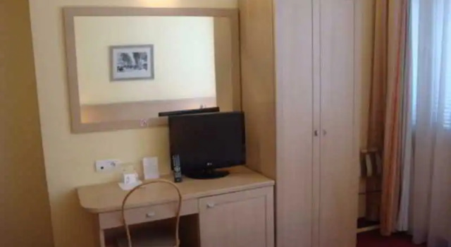 Номер Standard Hôtel les Cigales