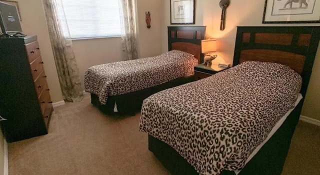 Disney 6-bed Pool-spa Villa in Kissimmee, US, Varaa Villa Hotellit Kissimmee pysäköinnillä, Pysäköinti