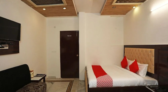 OYO 19820 Hotel Aanandan Residency, Rezervovat Hotel Déhrádún Uttarakhand