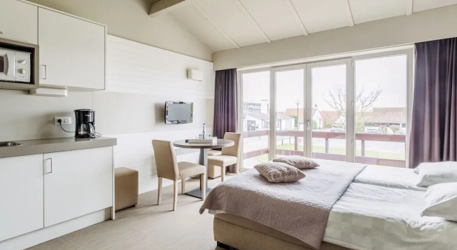 Студия с балконом C-Hotels Zeegalm