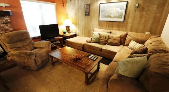 Horizons 4 #156 3 Bedrooms 3 Bathrooms Condo