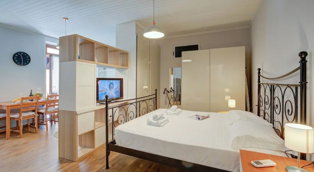 Апартаменты Vicky Loft Gardone-relax & Vittoriale