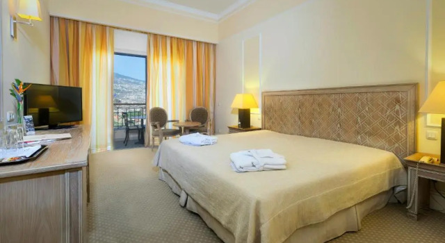 Двухместный номер Standard с панорамным видом Quinta Funchal Gardens – Adults Only