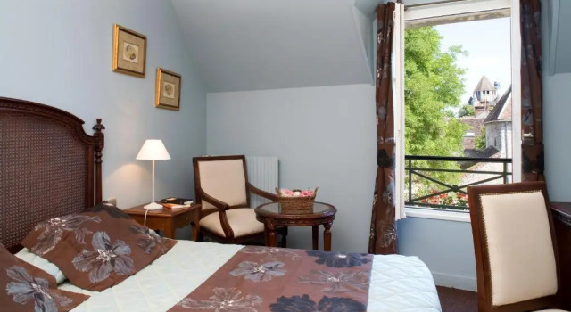 Двухместный номер Superior Hôtel Aux Vieux Remparts
