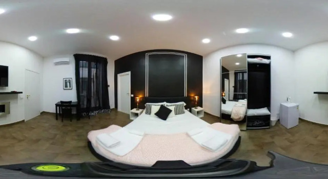 ToledoStation B&B, Buchen Sie Boutique Plebiscito Neapel, in der Nähe von Piazza Cavour