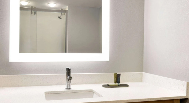 Четырёхместный номер Standard La Quinta Inn & Suites by Wyndham Selma/Smithfield I-95