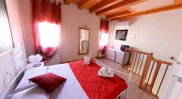 Piccola Venezia Room