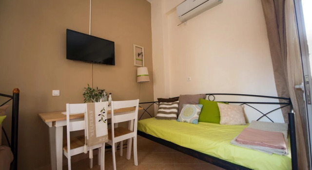 Eva's Sweet Home in the city center, Забронировать Отель Отели периферийной единицы Мессения 3 звезды, 3*