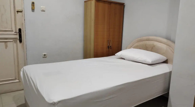 OYO 90953 36 Residence