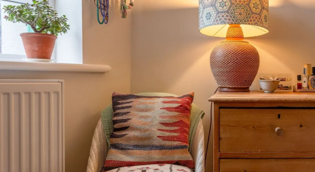 Stylish Arty Apartment in Hackney, Varaa Huoneisto Asunnot kohteessa Merseyside, Huoneisto
