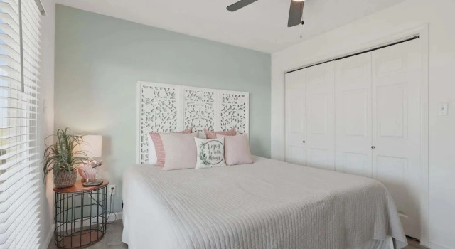Serene Coastal Escape With Gulf Views 3 Bedroom Home, Book Feriehus Sommerhuse i Houston, Hytte