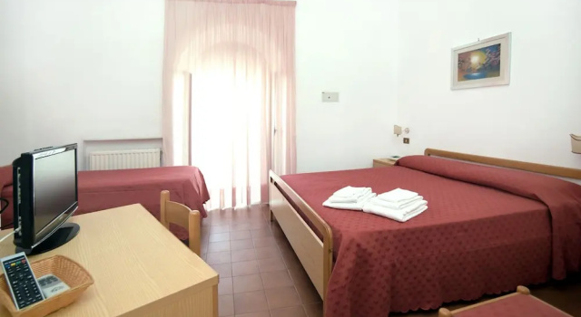 Трёхместный номер Economy c 1 комнатой Hotel Timiama