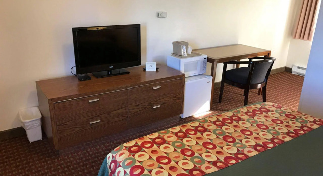 Riviera Inn Motel