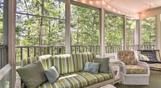 1 Mi to Beach: Sea Colony Condo w/ Balcony!, Book Hotel Hoteller i Sea Colony med parkering, Parkering