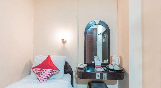 Standart tek kişilik oda OYO 671 Hotel Capitol