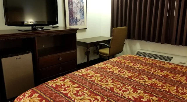 Sea-Tac Crest Motor Inn