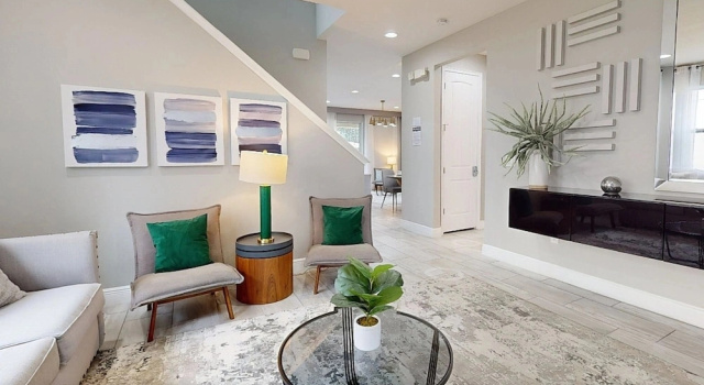 Near Theme Parks, fun Filled Home With Harry Potter Bedroom, & Private Pool, Book Feriehus Villaer i Florida, Villa
