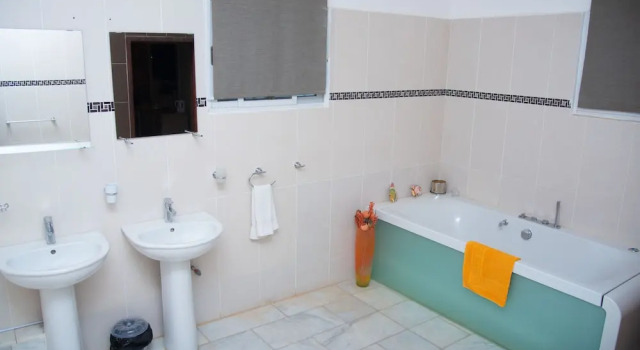 Люкс с балконом и с видом на море Ocean Villa Heights