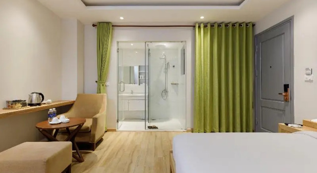 Номер Standard Super OYO Capital O 1169 Le Grand Hanoi Hotel - The Charm