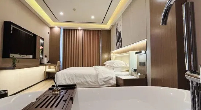 Люкс Pamir Hotel (Burhong Road Branch)