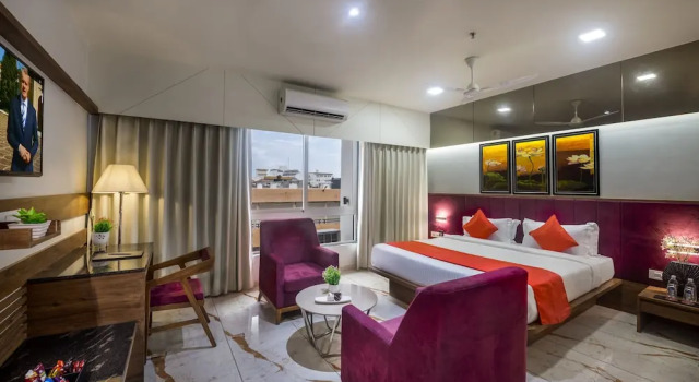 Номер Deluxe Angel Lords Eco Inn Amreli