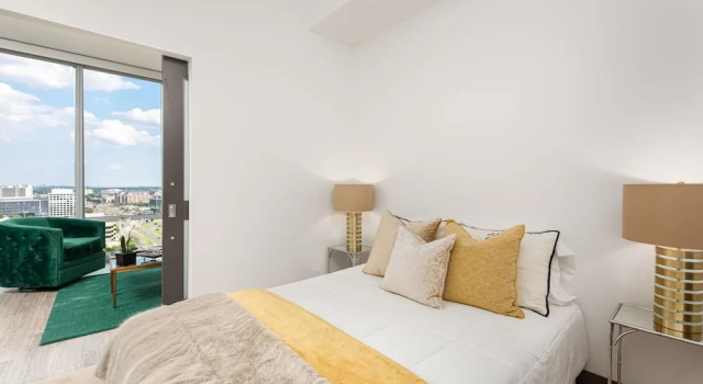 PDC Luxury Apt Tysons Corner, Забронировать Апартаменты/квартира Тайсонс 