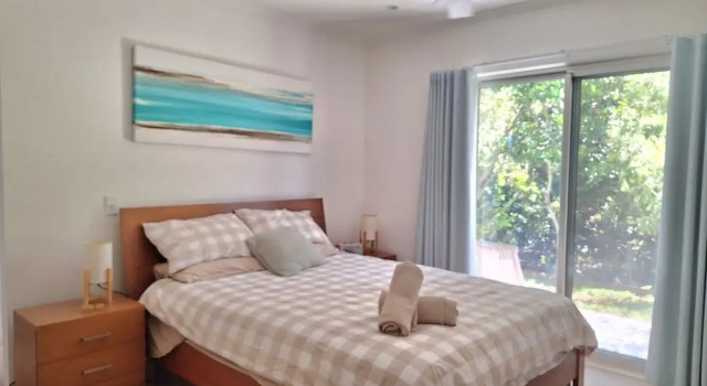 Coastal Home just 300m from the Beach