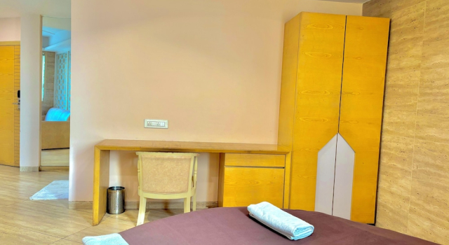 Hotel Neelkamal Chembur