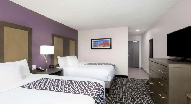 Четырёхместный номер Standard La Quinta by Wyndham Kanab