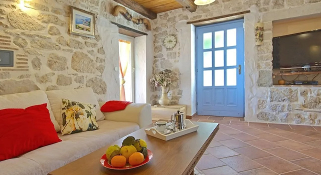 Beautiful Holiday Home in Dracevac With Terrace