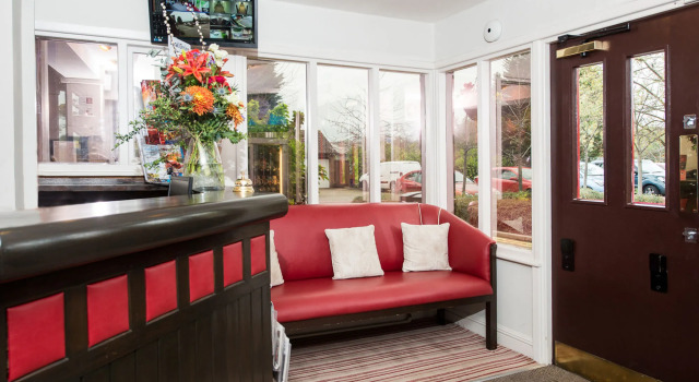 Peartree Lodge Waterside, Забронировать Отель Милтон-Кинс Бакингемшир