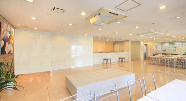 Hotel Green Core Plus One, Buchen Sie Hotel Satte Saitama
