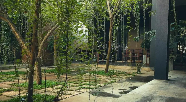 Isi Arana Eco Villa
