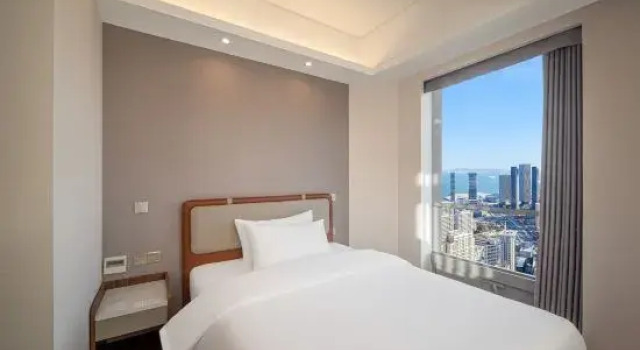 Люкс Executive Madison Hotel Dalian Harbor Square, Donggang Business District