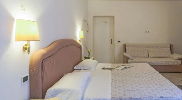 Hotel Kursaal - Umbria, Забронировать Отель Отели Озера Тразимено с завтраком, Завтраки